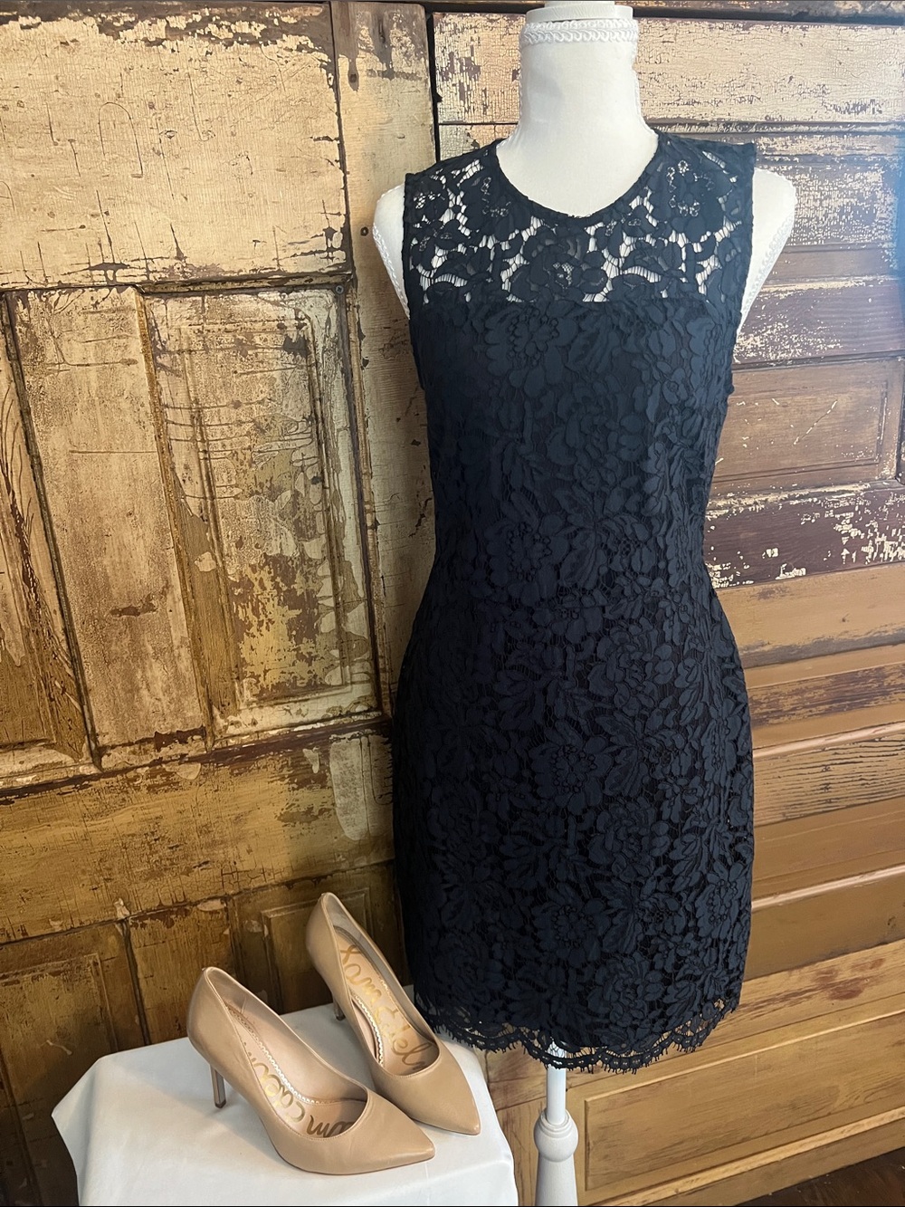 Banana Republic Floral Lace Dress | Navy | Petite 6P | Cocktail Event